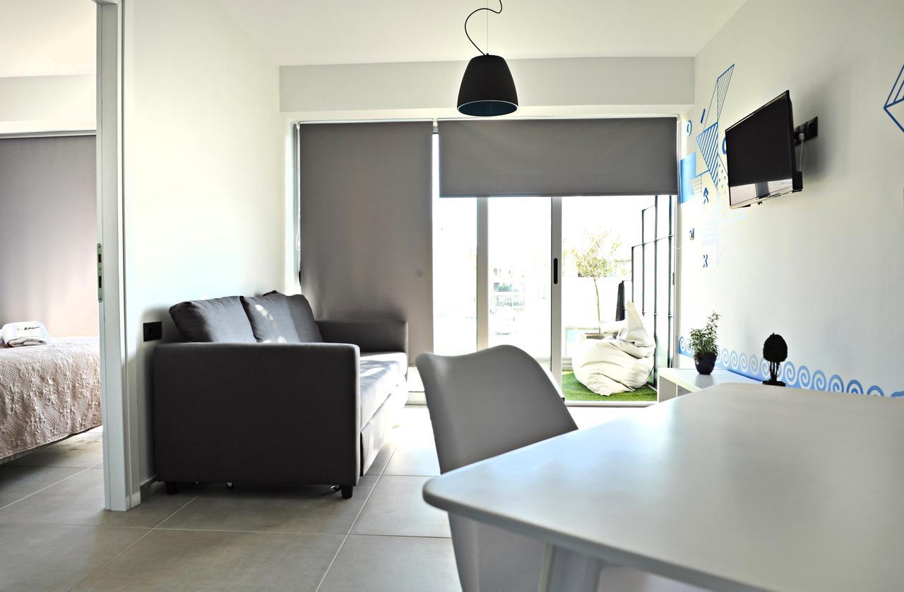 The Athenians Modern Apartments Exterior photo